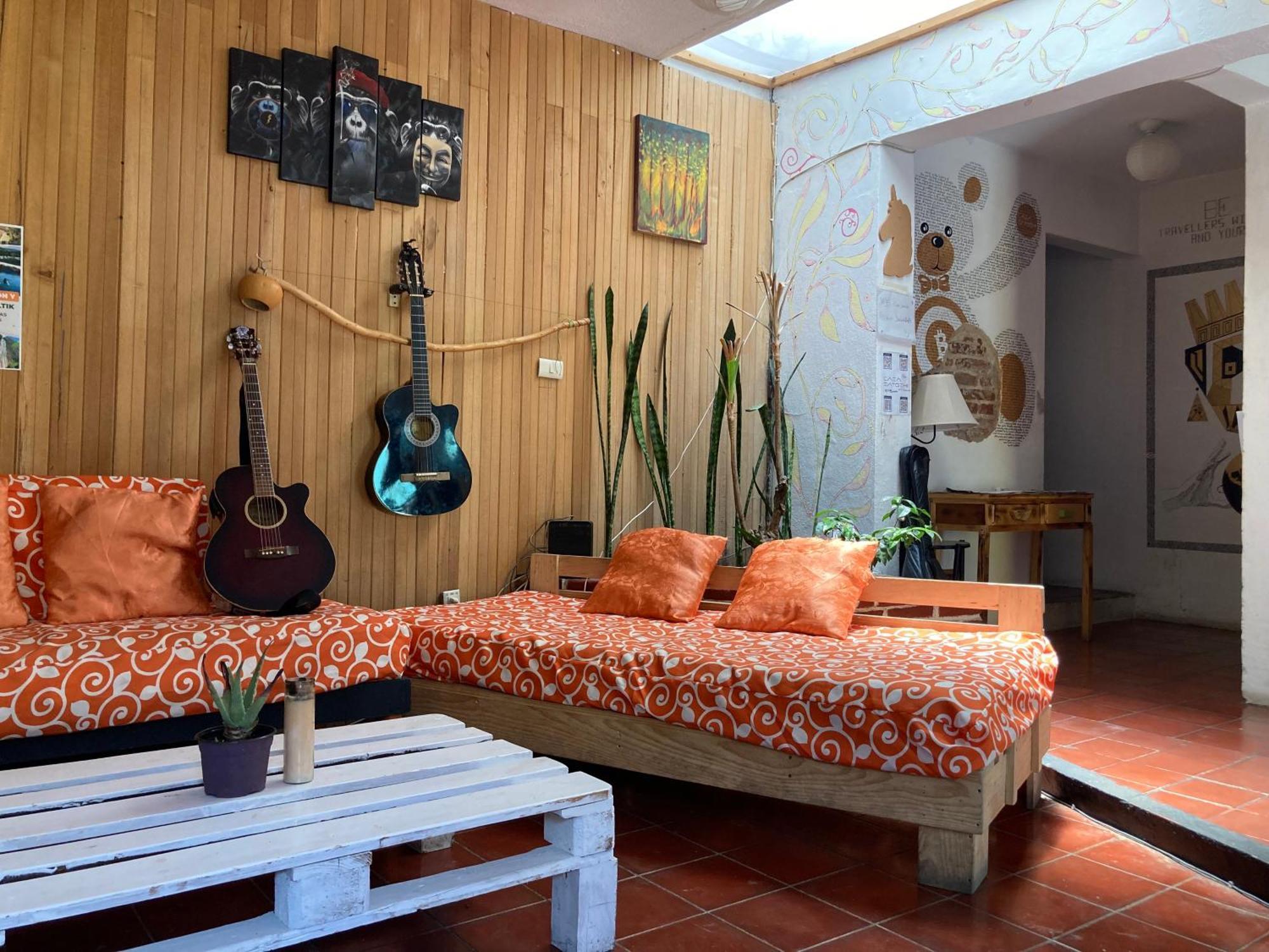 Auberge de jeunesse Casa Satoshi à San Cristóbal de Las Casas Extérieur photo